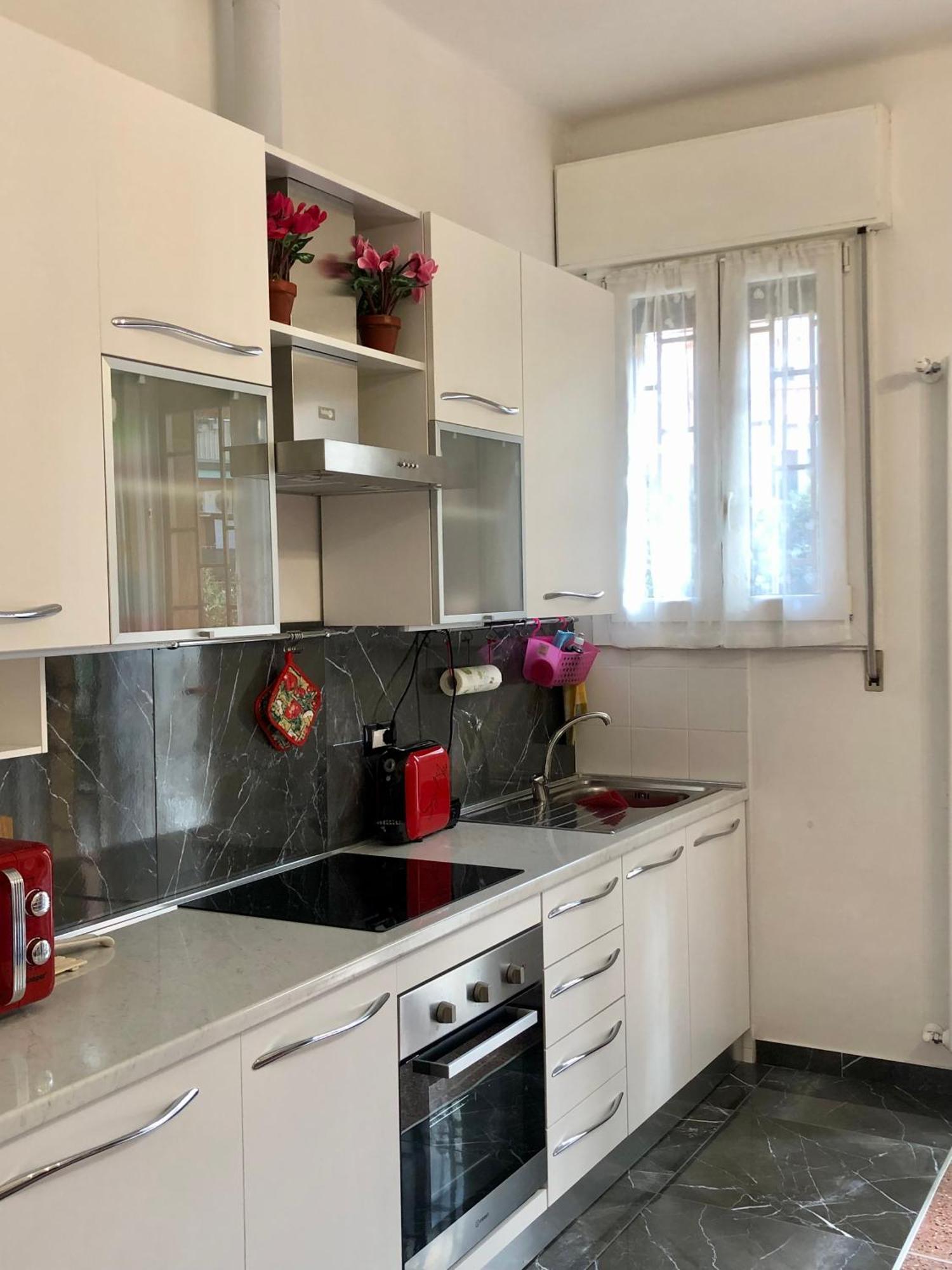 Dimora Sterlizia Zona Fiera S Donato Apartment Bologna Exterior photo